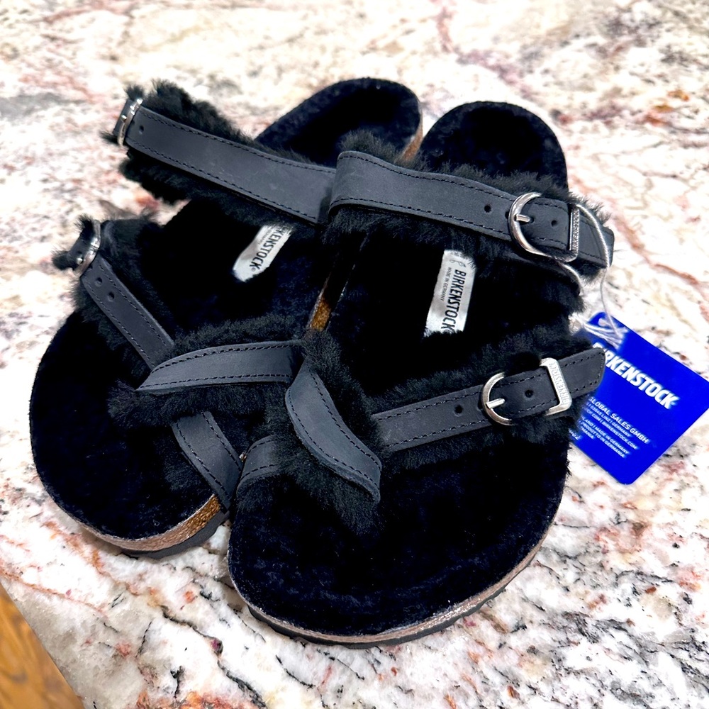 Birkenstock Mayari sandal